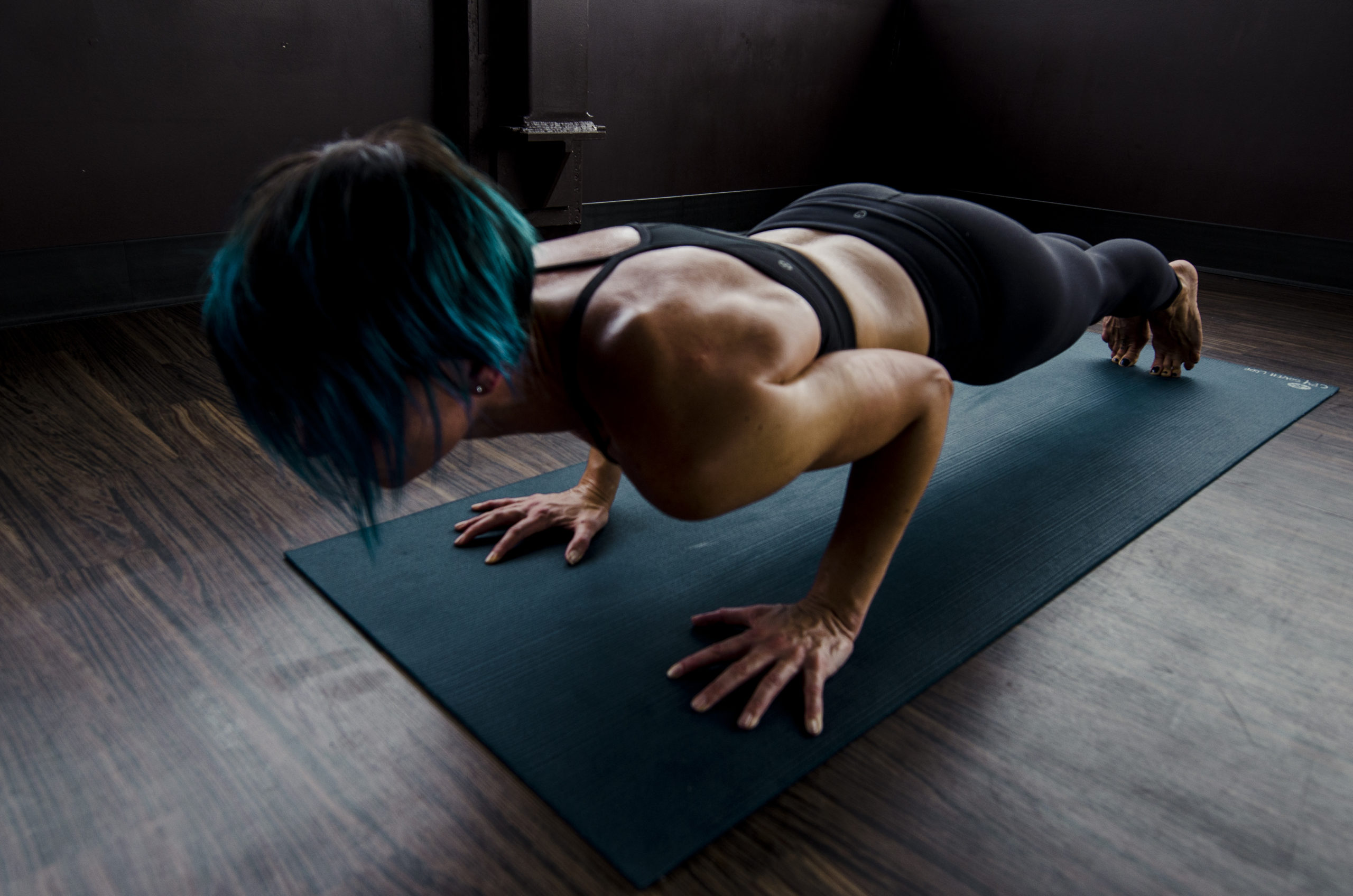 plank exercise for core stability and strength